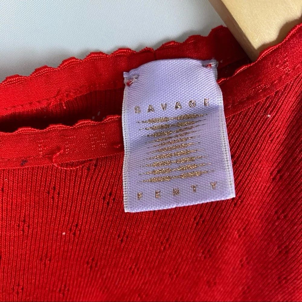 SAVAGE x FENTY Red Long Sleeve Crop Top L - Picture 9 of 10